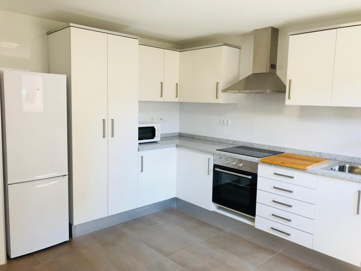 Apartamentos Deluxe Benicasim Беникасим Экстерьер фото